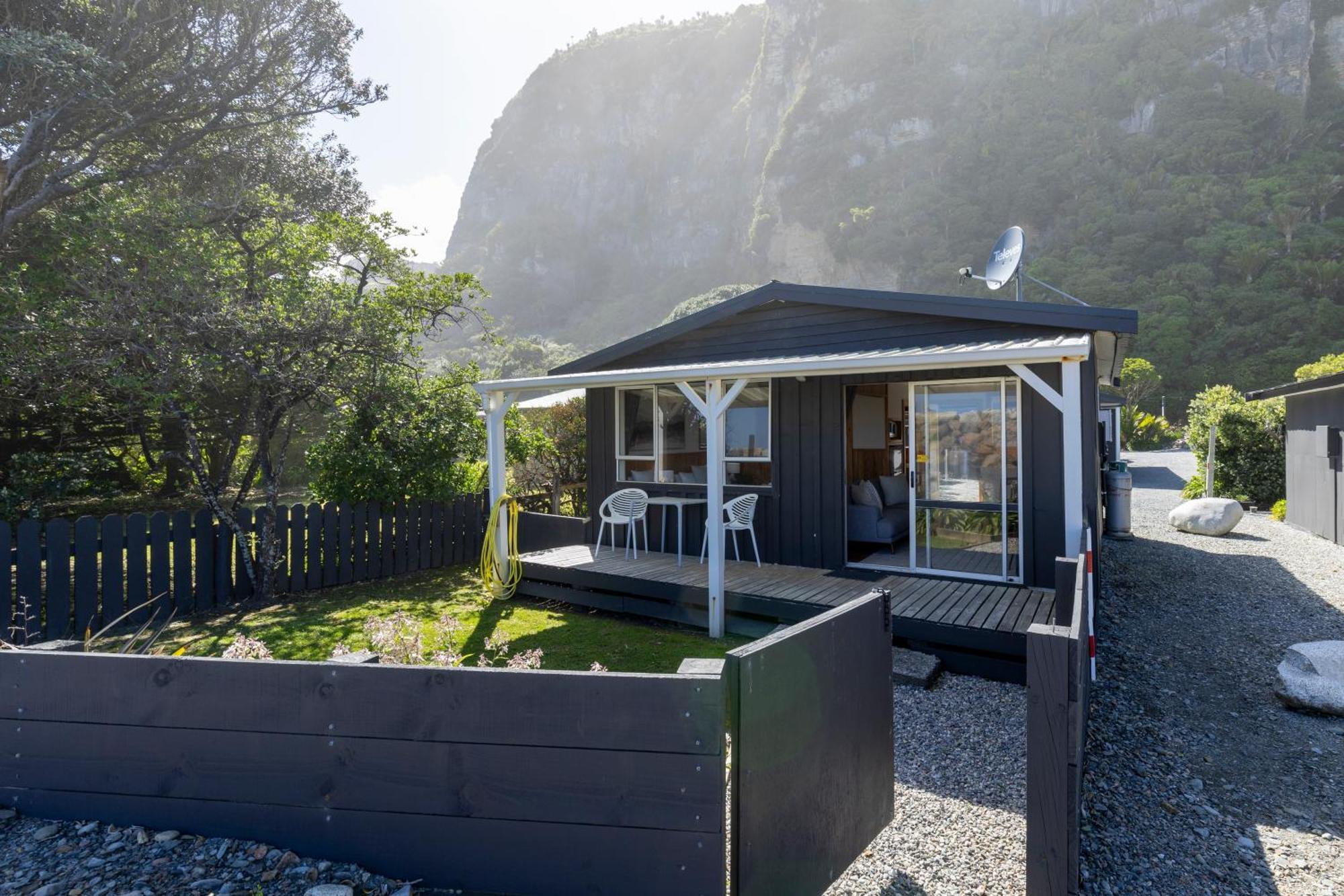 Punakaiki Beachfront Motels Exterior foto
